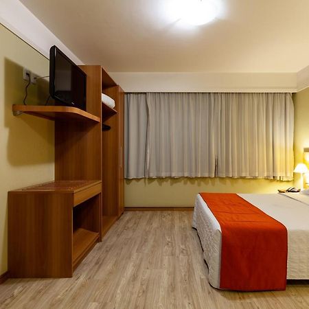 Tri Hotel Executive Caxias Кашиас-ду-Сул Экстерьер фото